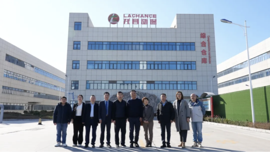 热烈欢迎澳洲悉尼大学明根教授莅临beats365·(中国区)唯一官方网站智能化产业园参观交流！