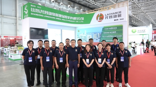 beats365·(中国区)唯一官方网站盛装亮相2025中国畜牧业博览会，科技互动+两大新品引爆全场